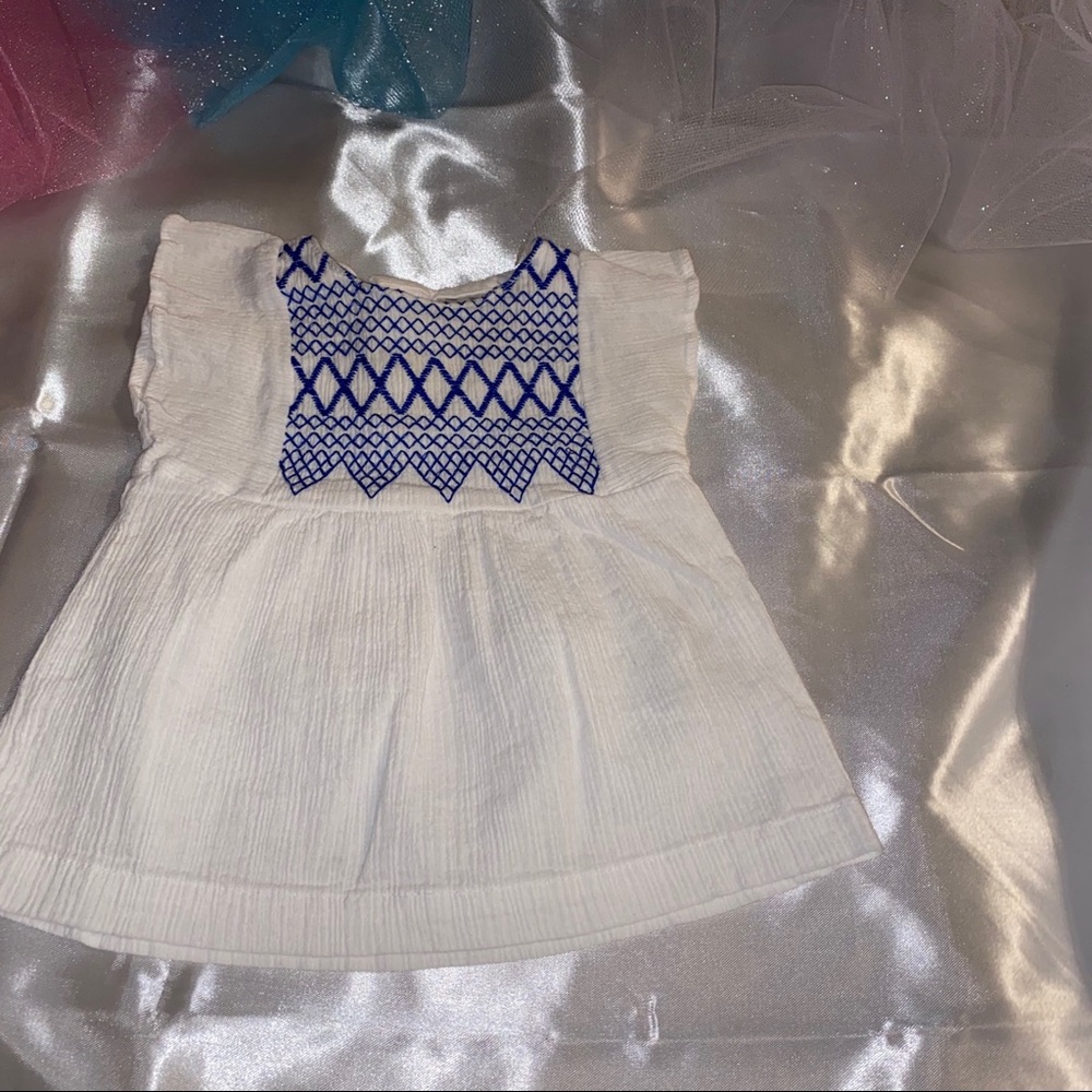 3 Infant top(s)